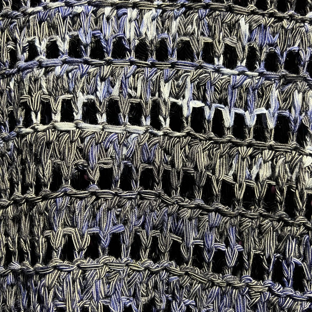 fringe sweater - Picture 2 of 5